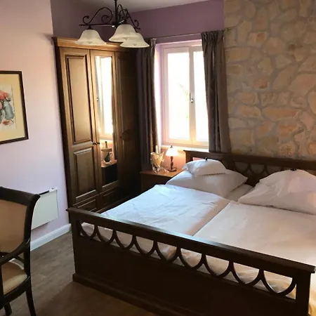 Restaurant Mala Banda Hotell