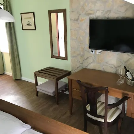 Restaurant Mala Banda Hotell *